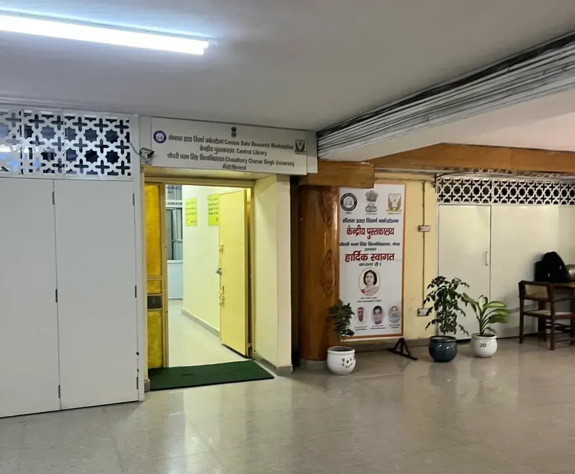 CCSU Academic Building photo 13